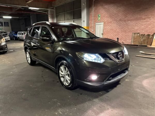 Nissan X-Trail Non hybrid 2016