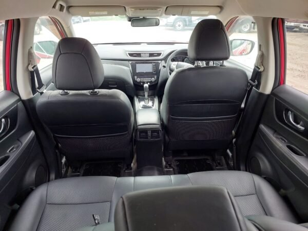 Nissan Xtrail - Image 8