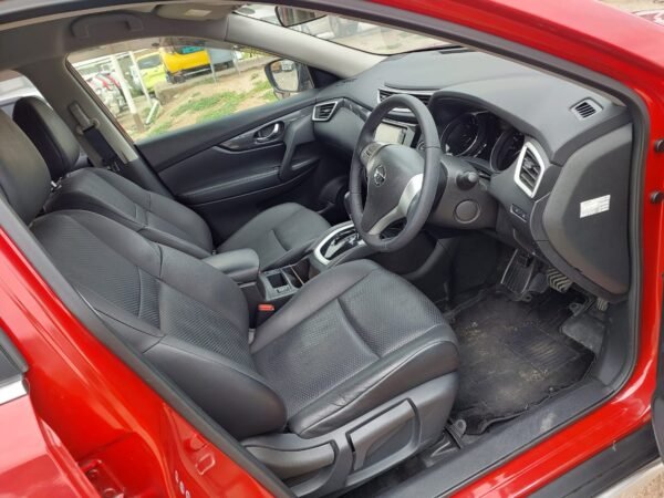 Nissan Xtrail - Image 5